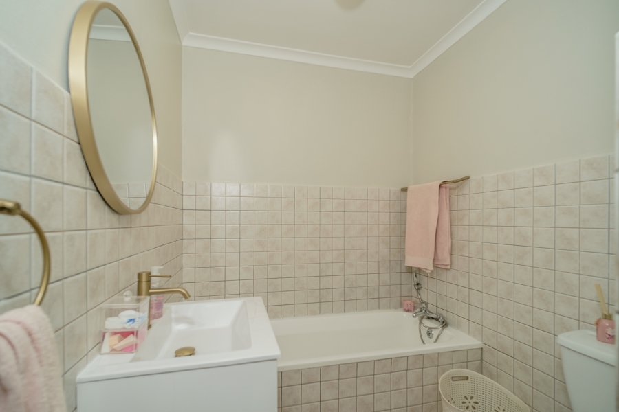 3 Bedroom Property for Sale in Kommetjie Western Cape